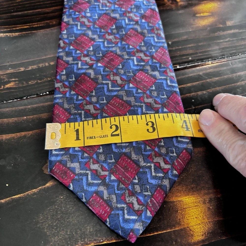 Lot of 5 100% Silk Name Brand‎ Ties Assorted Colors Geometric Abstract